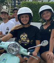 Load image into Gallery viewer, "Hang in There" Tee